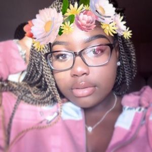 Meet your Posher, Rickiya